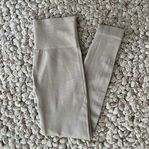 NWOT SET Active Taupe/Tan leggings Size Small